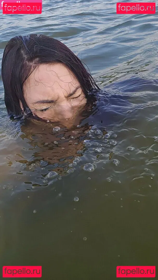 MelonieMac Onlyfans Photo Gallery 