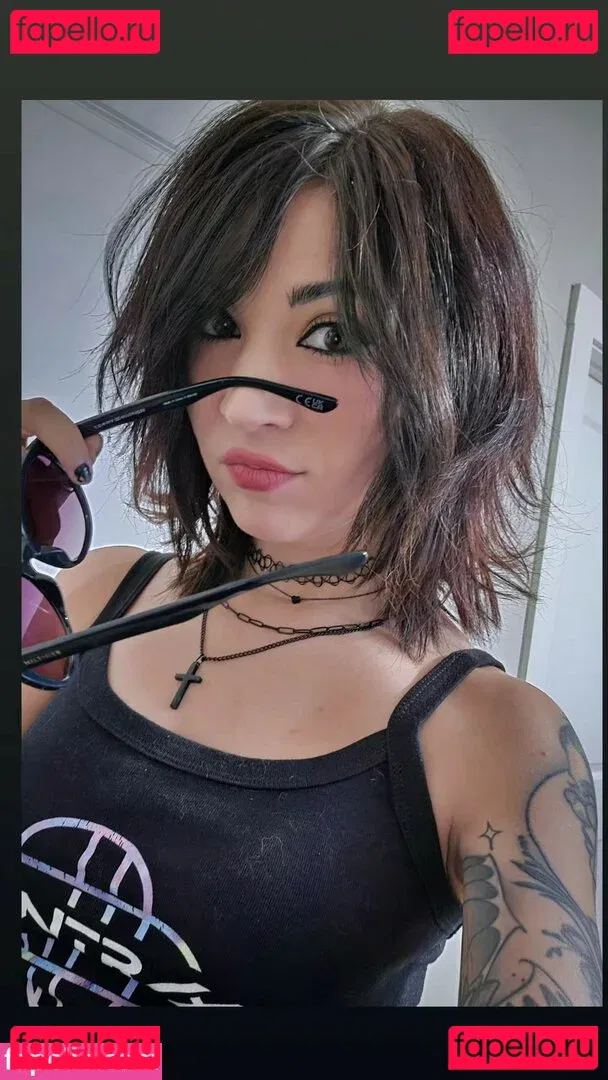 MelonieMac Onlyfans Photo Gallery 