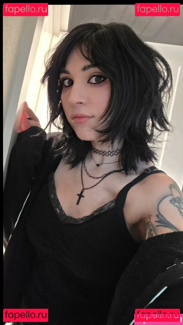 MelonieMac Onlyfans Photo Gallery 