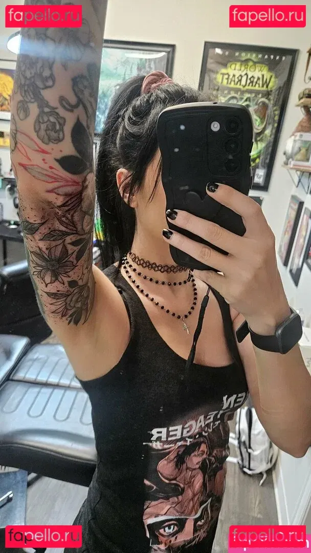 MelonieMac Onlyfans Photo Gallery 