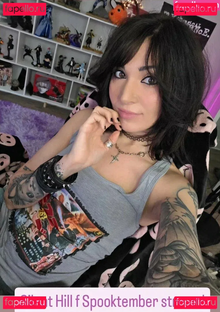 MelonieMac Onlyfans Photo Gallery 