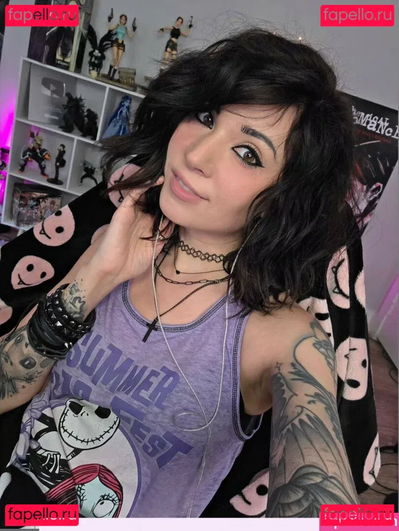 MelonieMac Onlyfans Photo Gallery 