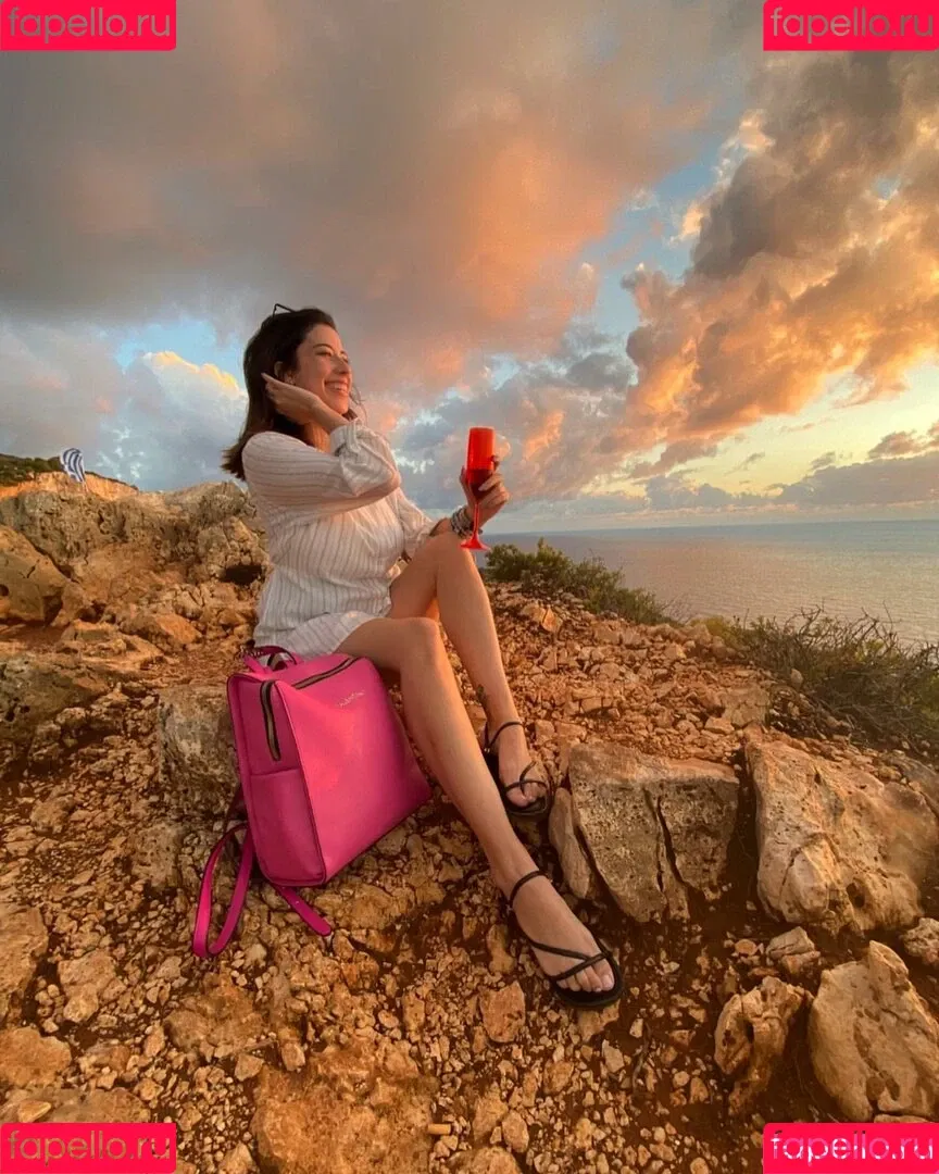 Anah Elisa Onlyfans Photo Gallery 