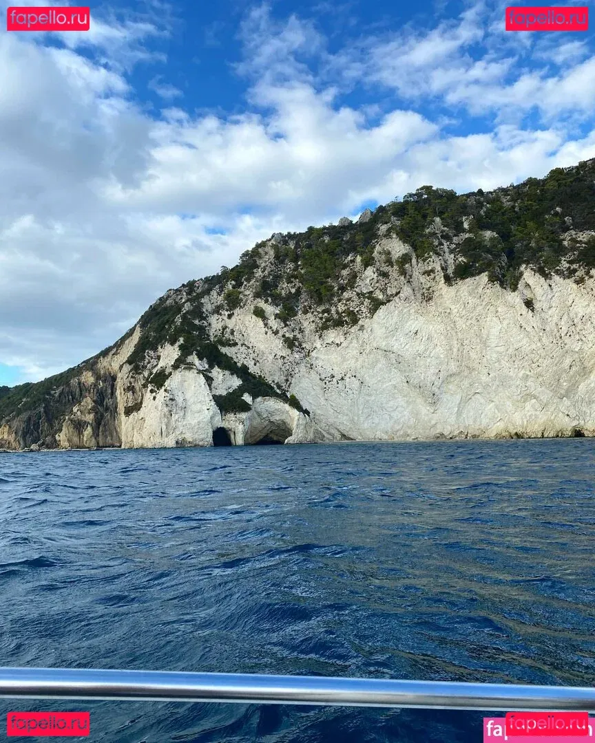 Anah Elisa Onlyfans Photo Gallery 