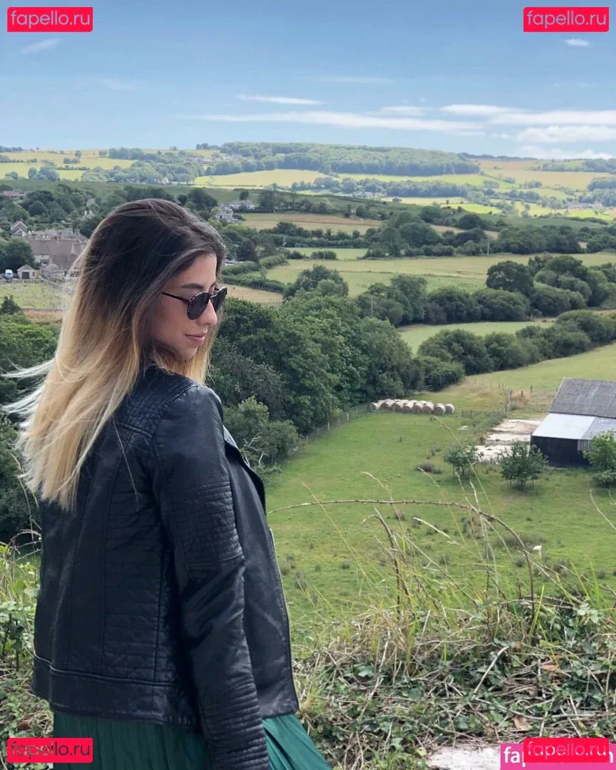 Anah Elisa Onlyfans Photo Gallery 