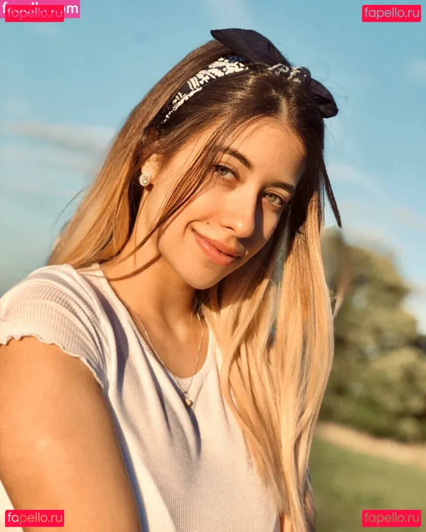 Anah Elisa Onlyfans Photo Gallery 