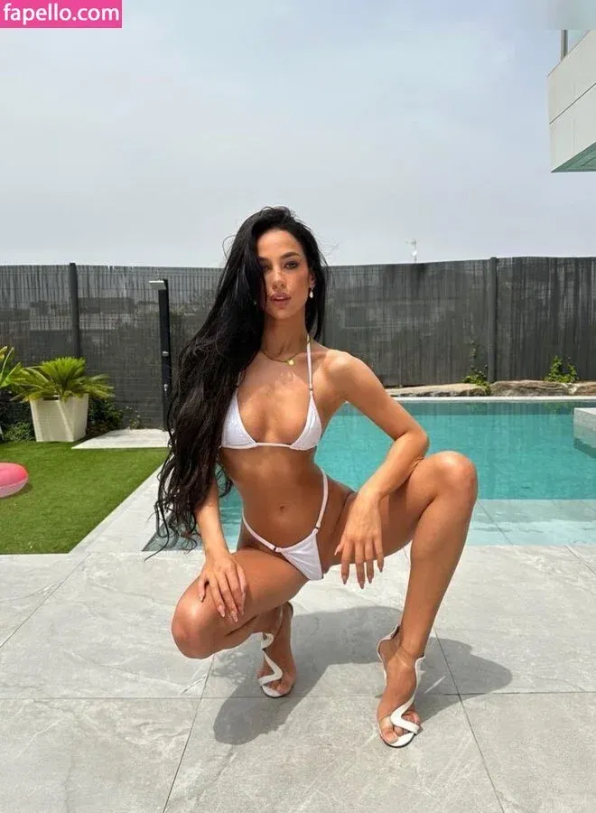 Kama Oxi Onlyfans Photo Gallery 