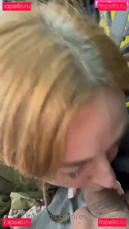 eva_show.off Onlyfans Photo Gallery 