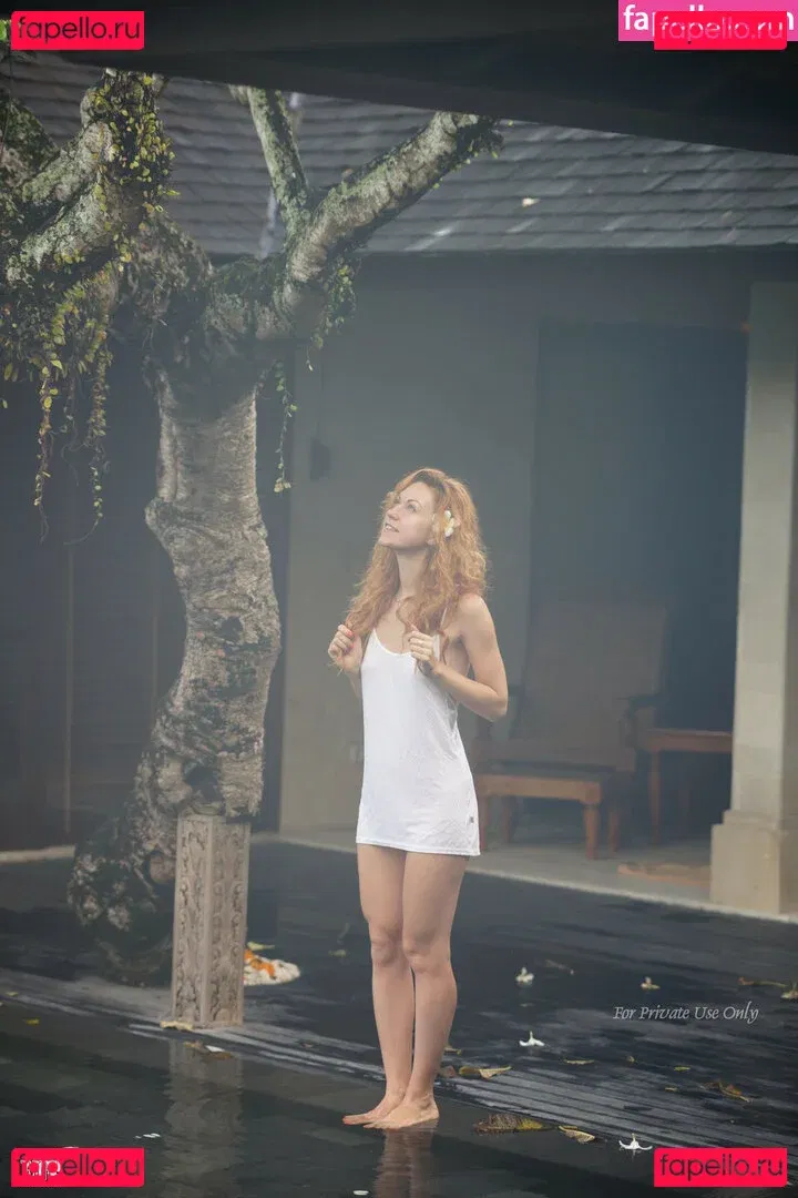 eva_show.off Onlyfans Photo Gallery 