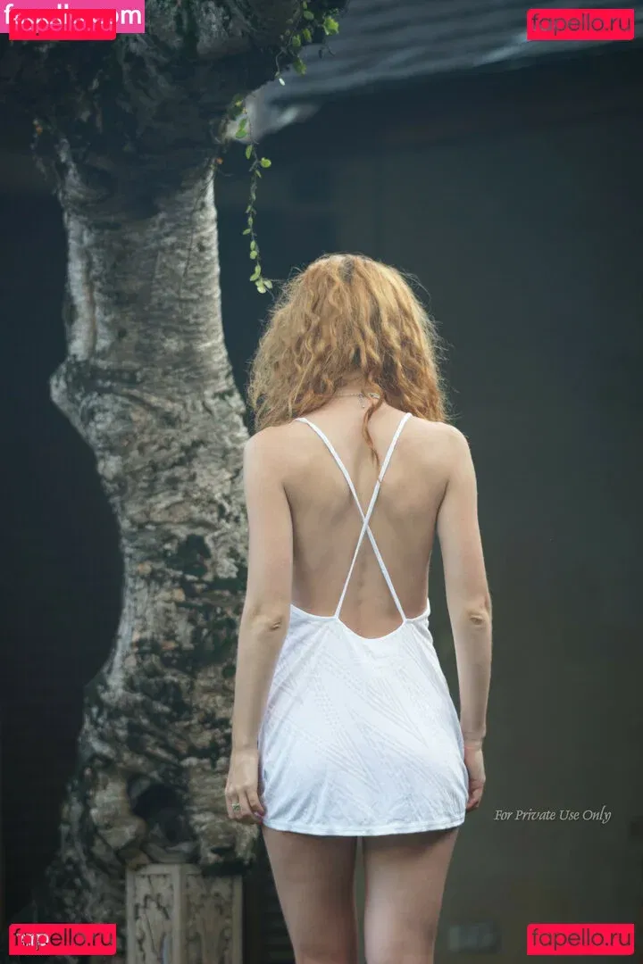 eva_show.off Onlyfans Photo Gallery 