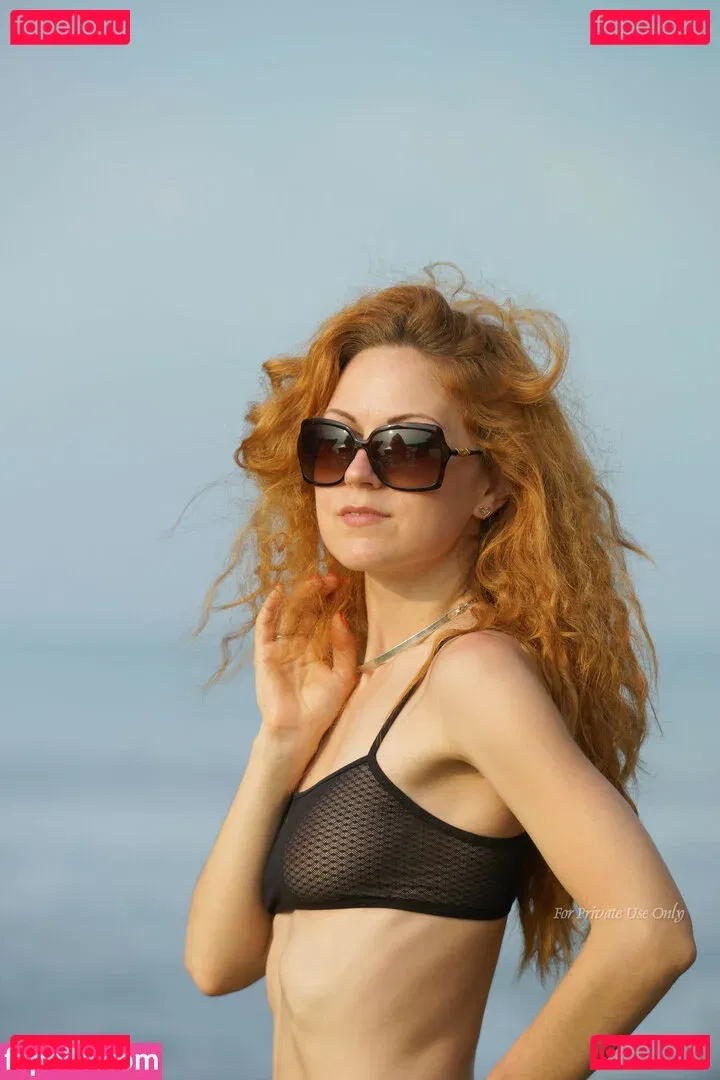 eva_show.off Onlyfans Photo Gallery 