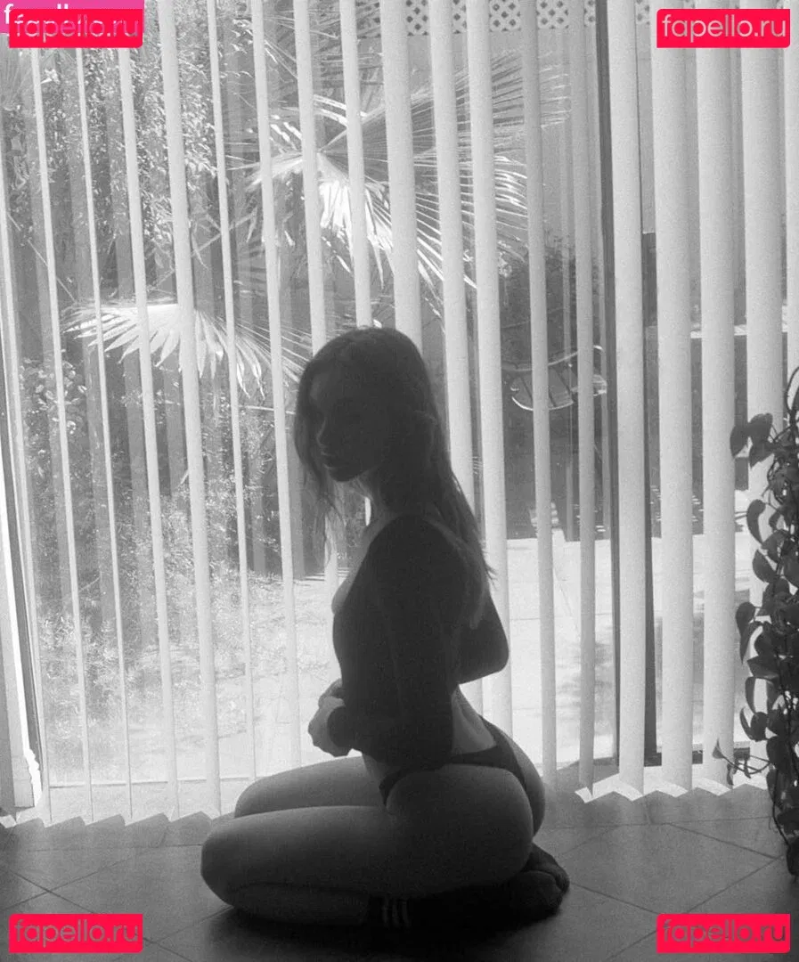 Alexis Fabie Onlyfans Photo Gallery 