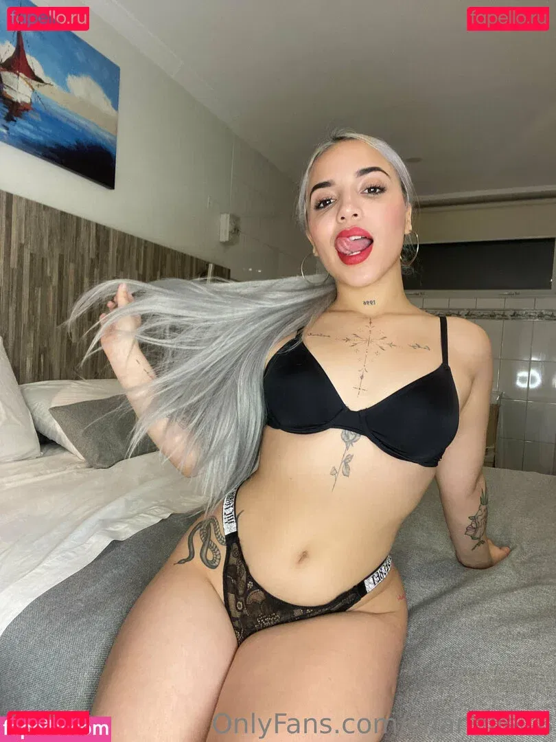 chanelle18 Onlyfans Photo Gallery 