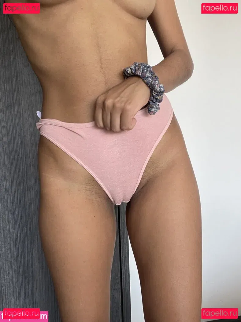 skinnyyceleste Onlyfans Photo Gallery 