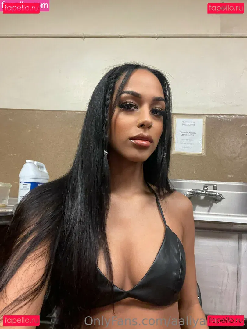 Aaliyah Foxxx Onlyfans Photo Gallery 