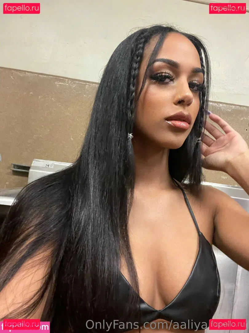 Aaliyah Foxxx Onlyfans Photo Gallery 