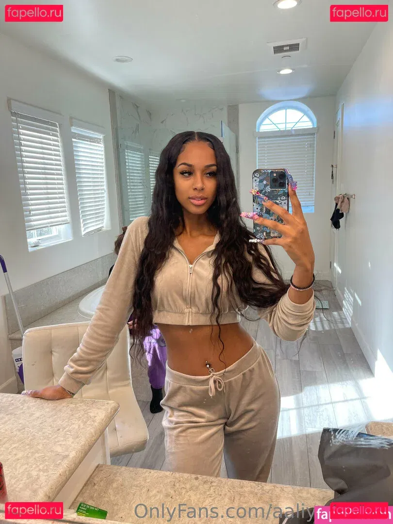Aaliyah Foxxx Onlyfans Photo Gallery 
