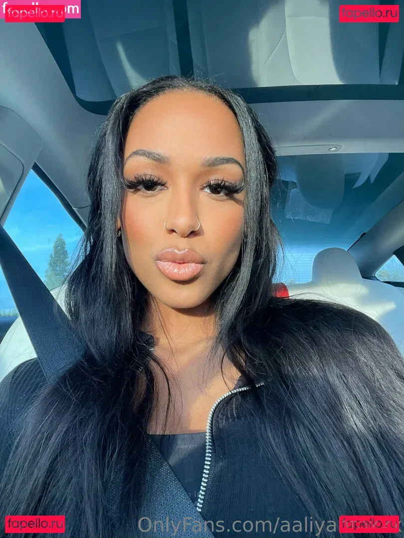 Aaliyah Foxxx Onlyfans Photo Gallery 