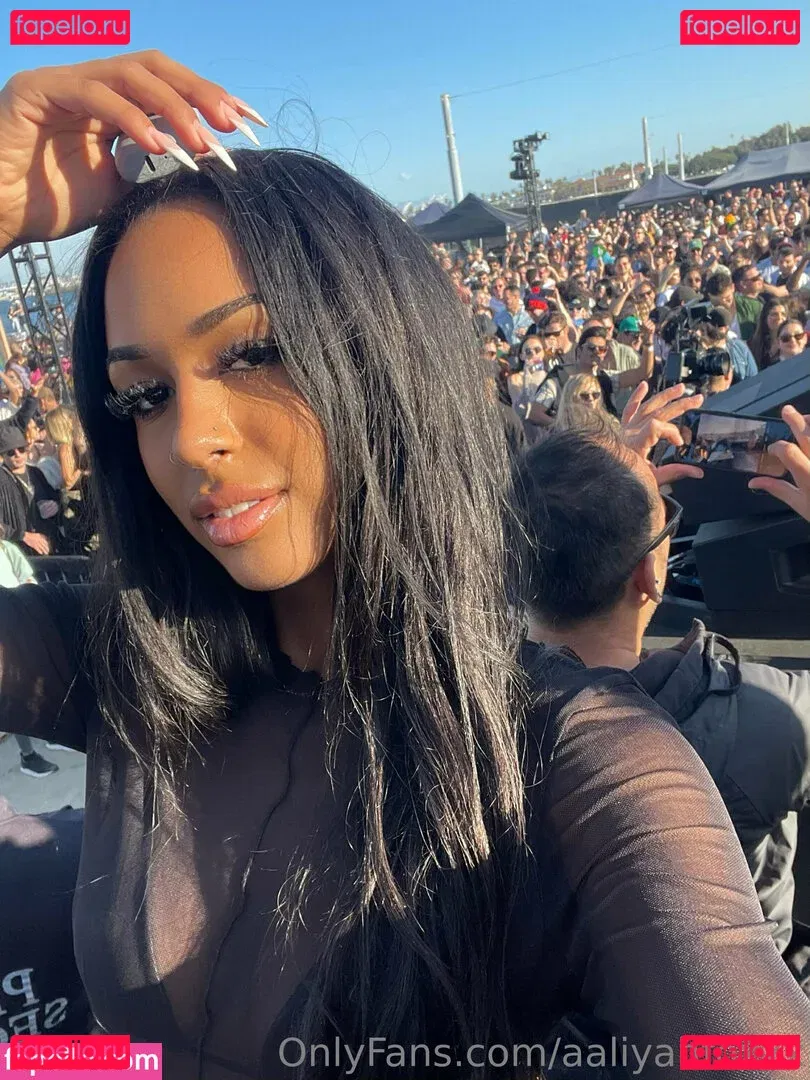 Aaliyah Foxxx Onlyfans Photo Gallery 