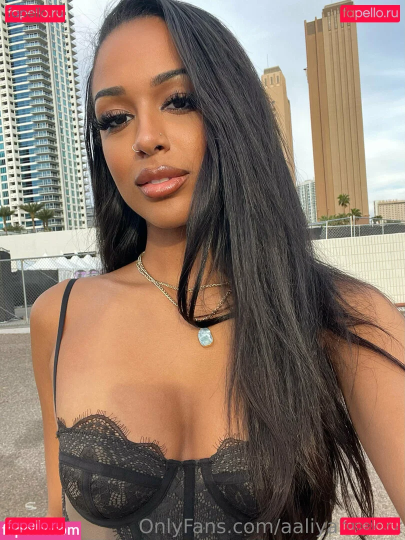 Aaliyah Foxxx Onlyfans Photo Gallery 