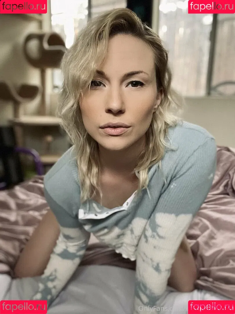 Kate Elliot Onlyfans Photo Gallery 