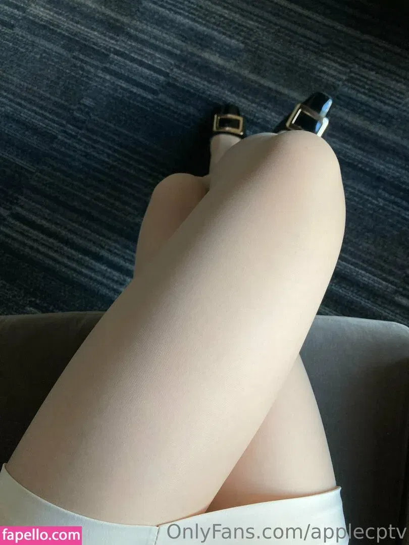 applecptv Onlyfans Photo Gallery 