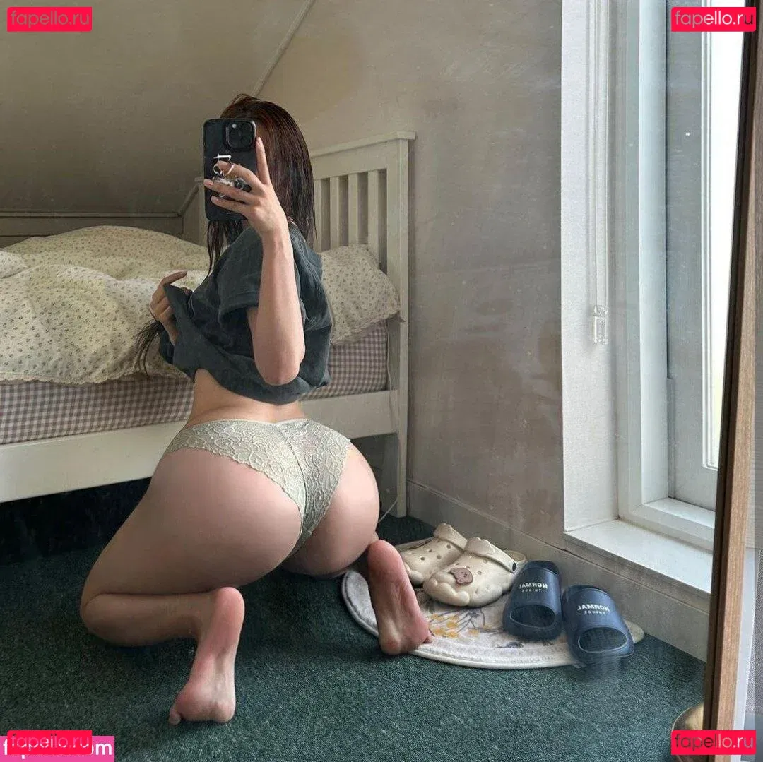 YuYu Onlyfans Photo Gallery 