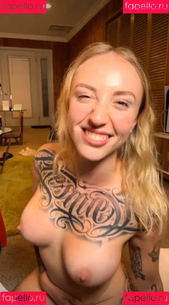 justpeechi Onlyfans Photo Gallery 