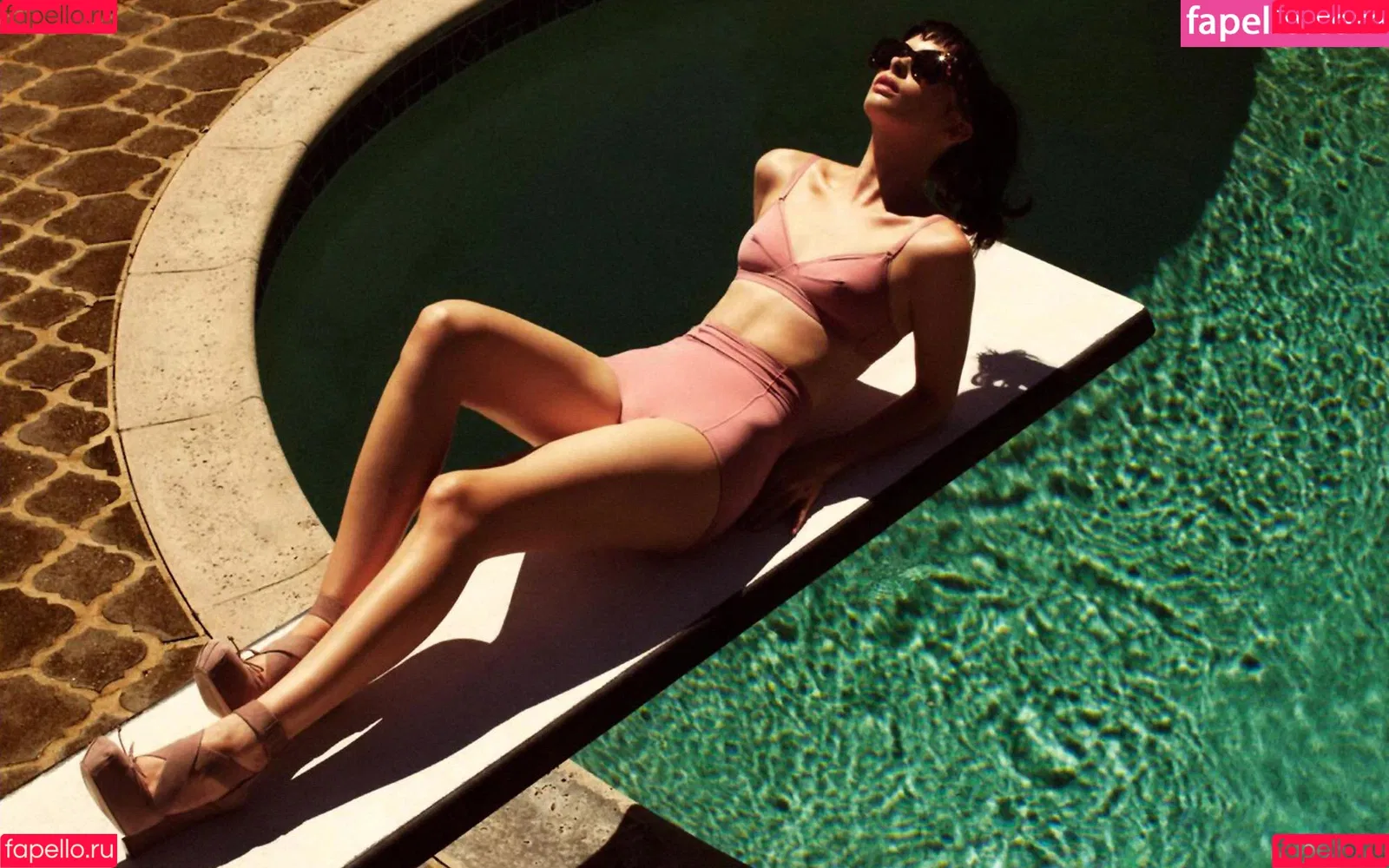 Krysten Ritter Onlyfans Photo Gallery 