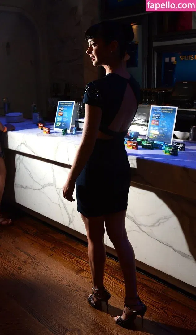 Krysten Ritter Onlyfans Photo Gallery 