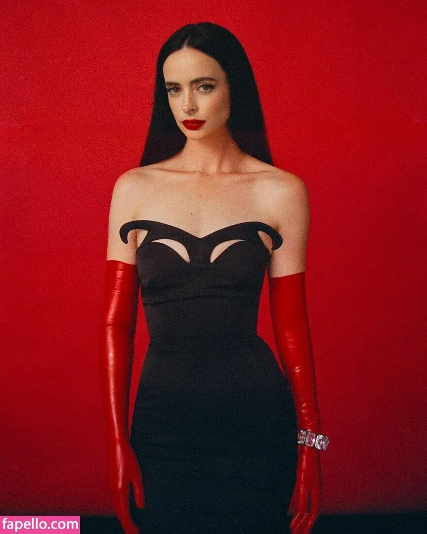 Krysten Ritter Onlyfans Photo Gallery 
