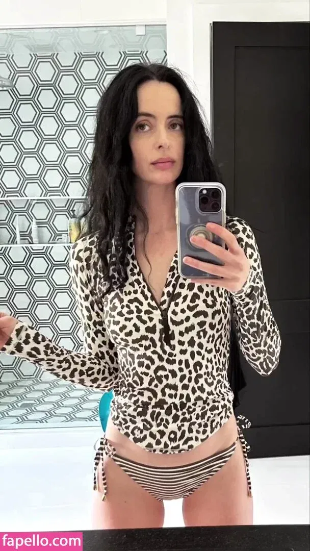 Krysten Ritter Onlyfans Photo Gallery 