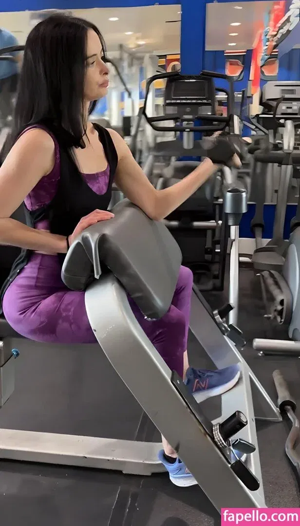 Krysten Ritter Onlyfans Photo Gallery 