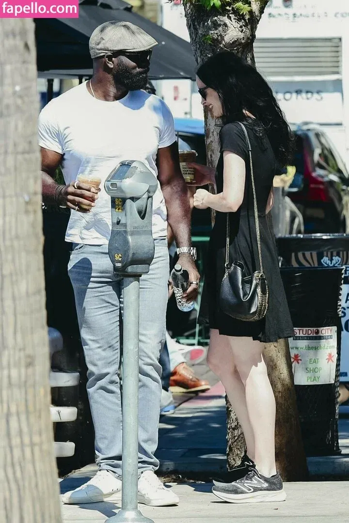 Krysten Ritter Onlyfans Photo Gallery 