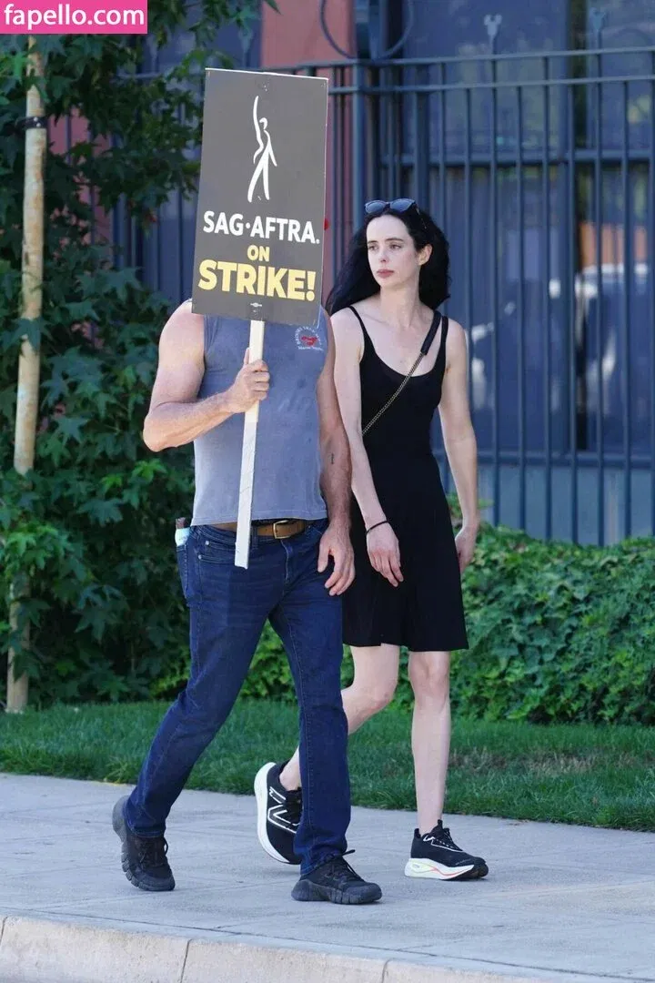 Krysten Ritter Onlyfans Photo Gallery 