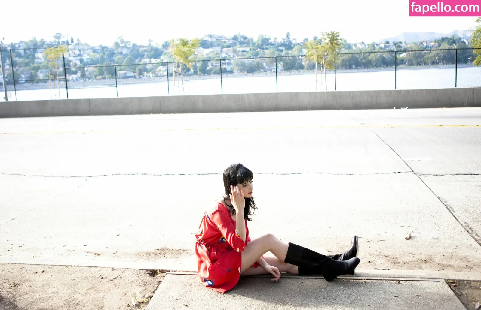 Krysten Ritter Onlyfans Photo Gallery 