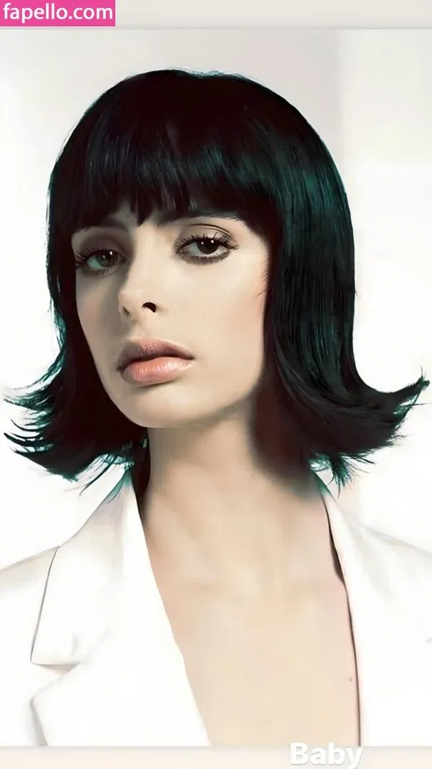 Krysten Ritter Onlyfans Photo Gallery 