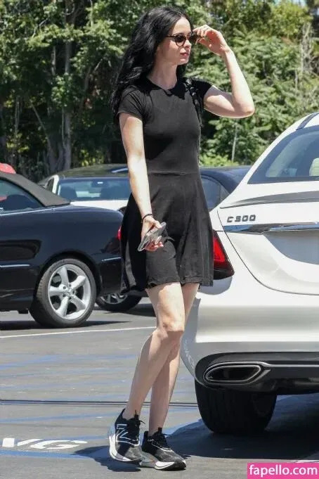 Krysten Ritter Onlyfans Photo Gallery 