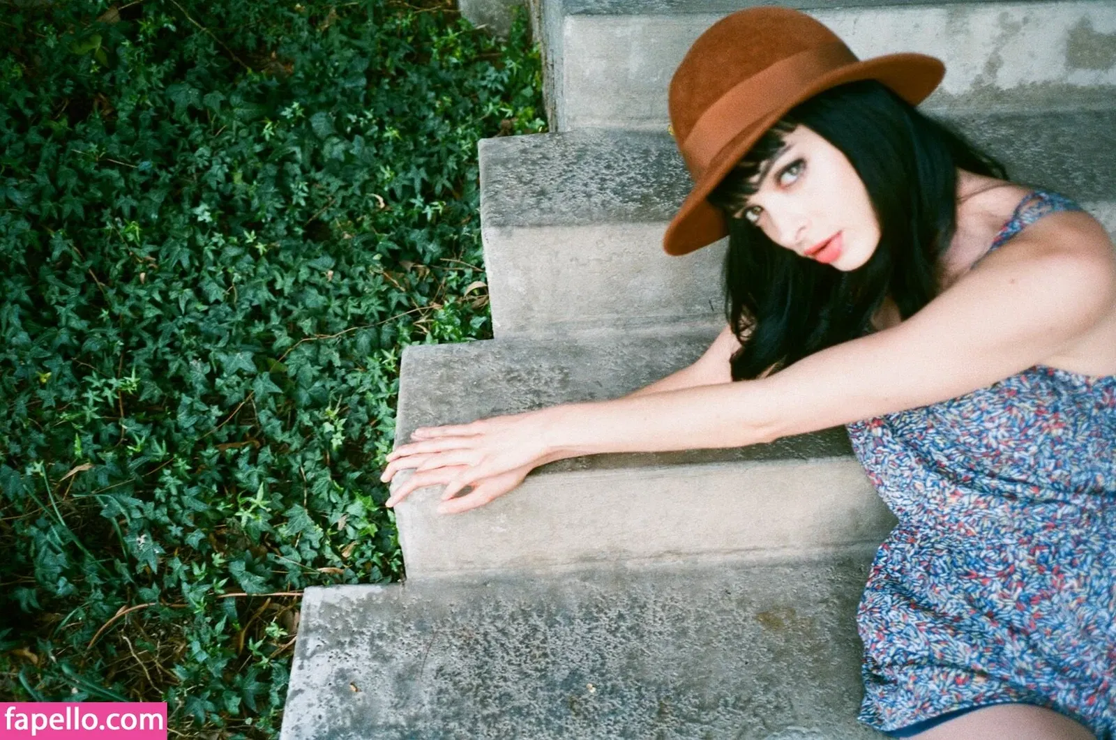 Krysten Ritter Onlyfans Photo Gallery 