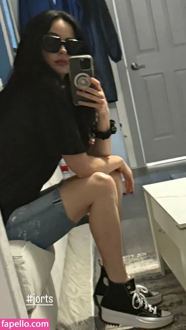 Krysten Ritter Onlyfans Photo Gallery 