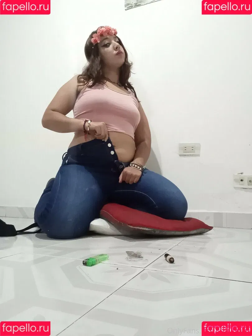 nanabela Onlyfans Photo Gallery 
