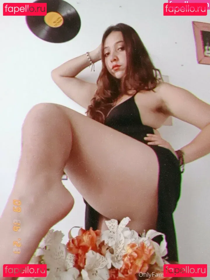 nanabela Onlyfans Photo Gallery 