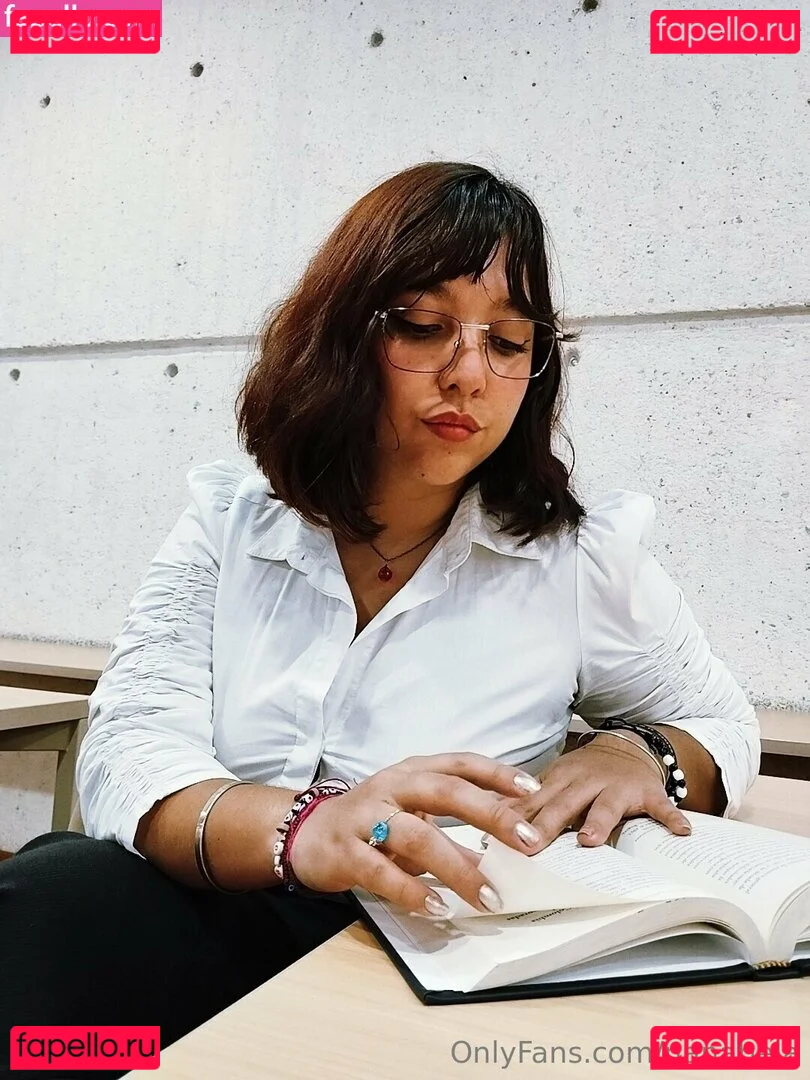 nanabela Onlyfans Photo Gallery 