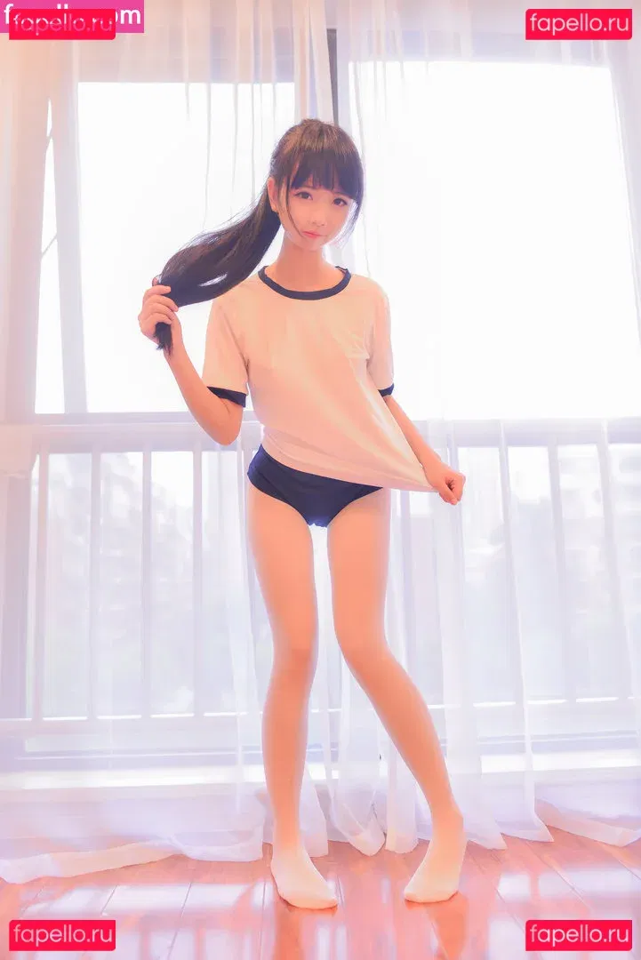 xueqisama Onlyfans Photo Gallery 