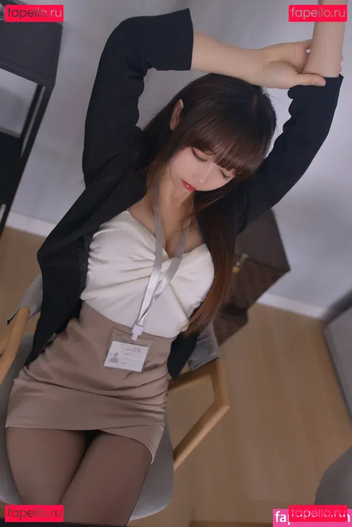 xueqisama Onlyfans Photo Gallery 