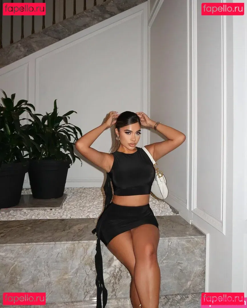 Maria Perez Onlyfans Photo Gallery 