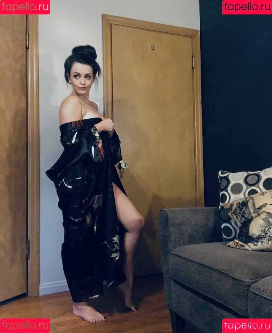 karby Onlyfans Photo Gallery 