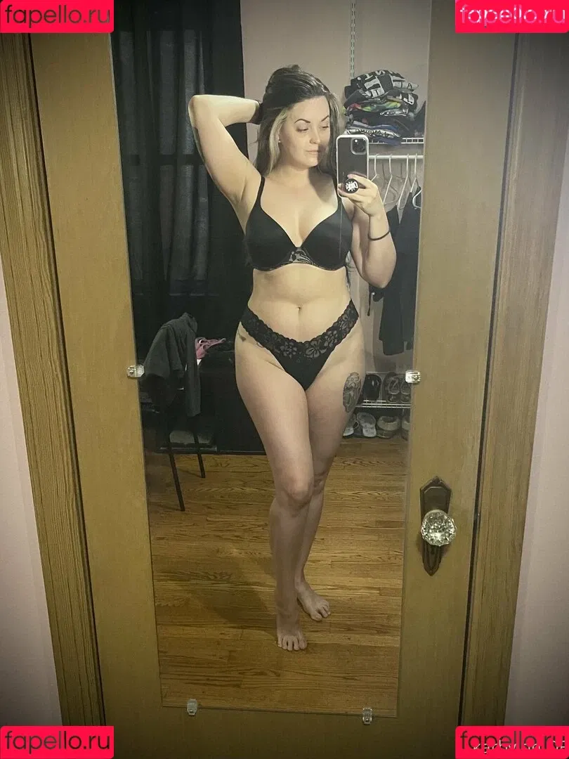 karby Onlyfans Photo Gallery 