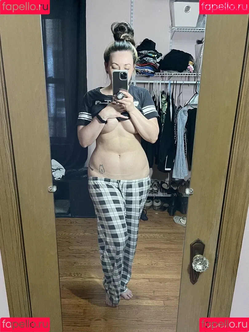 karby Onlyfans Photo Gallery 