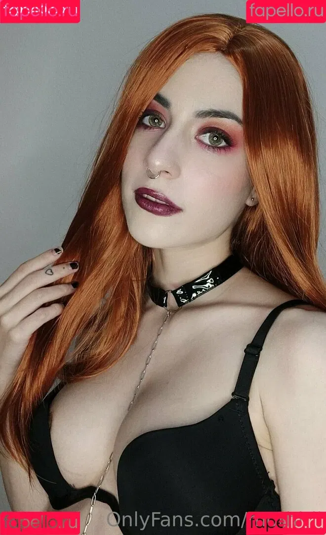 Morhiril Cosplay Onlyfans Photo Gallery 